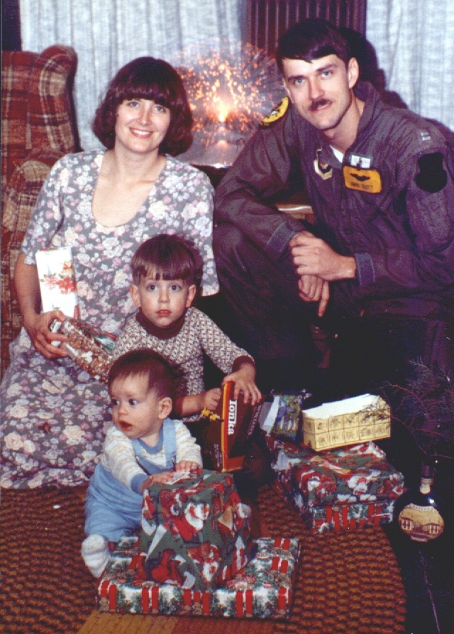 1980-12 Brad Judi boys.jpg